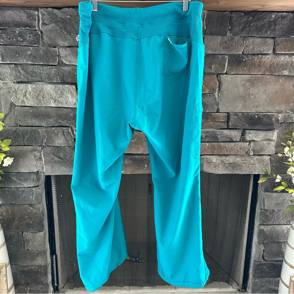 Infinity Scrub Pants - Picture 2 of 3